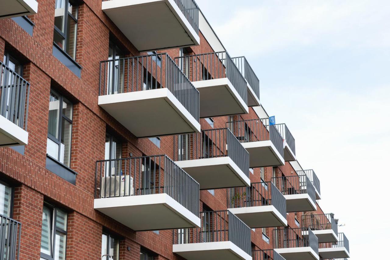 Lotniczowka Apartments By Renters Prestige Краков Экстерьер фото