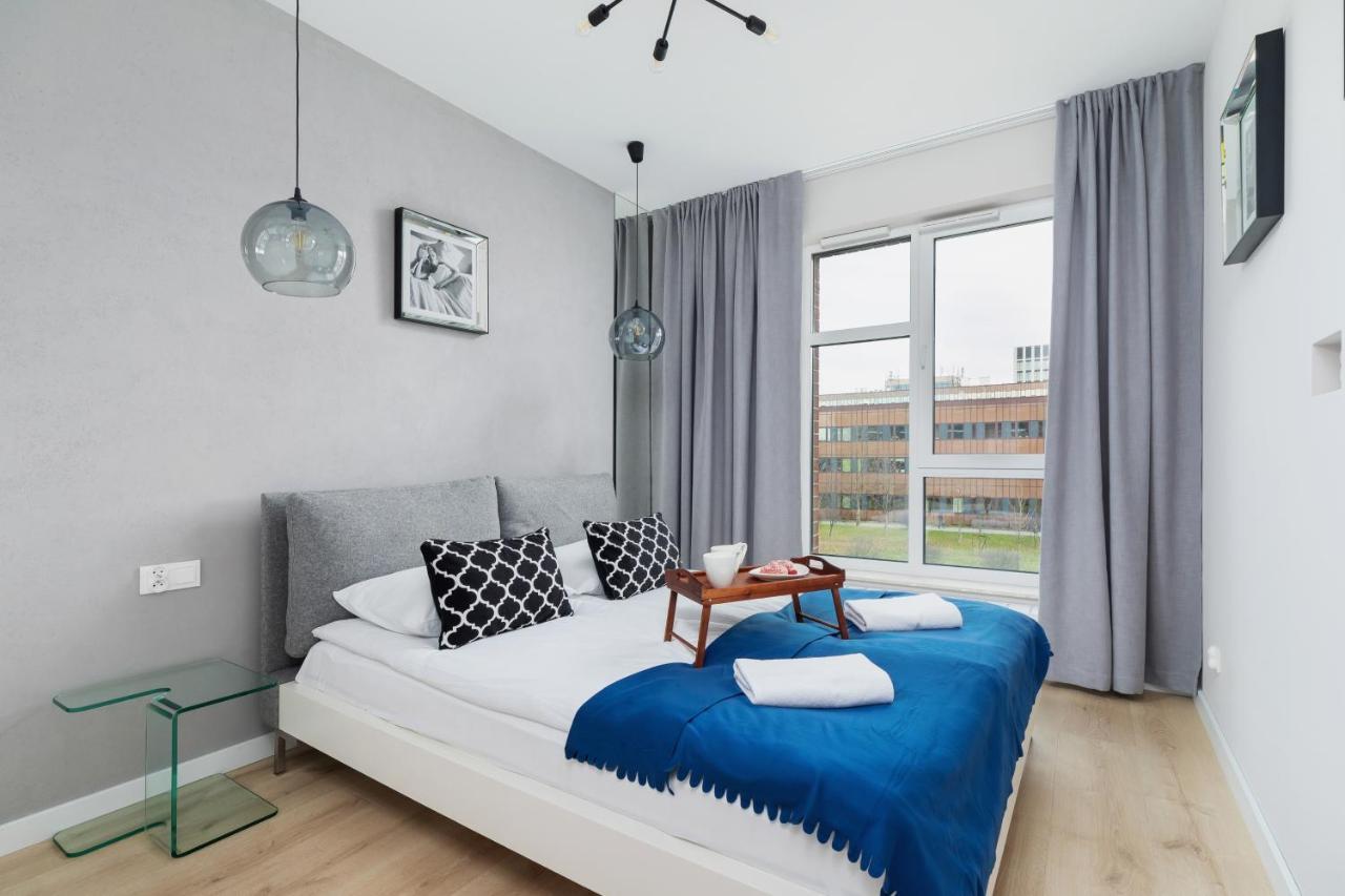 Lotniczowka Apartments By Renters Prestige Краков Экстерьер фото